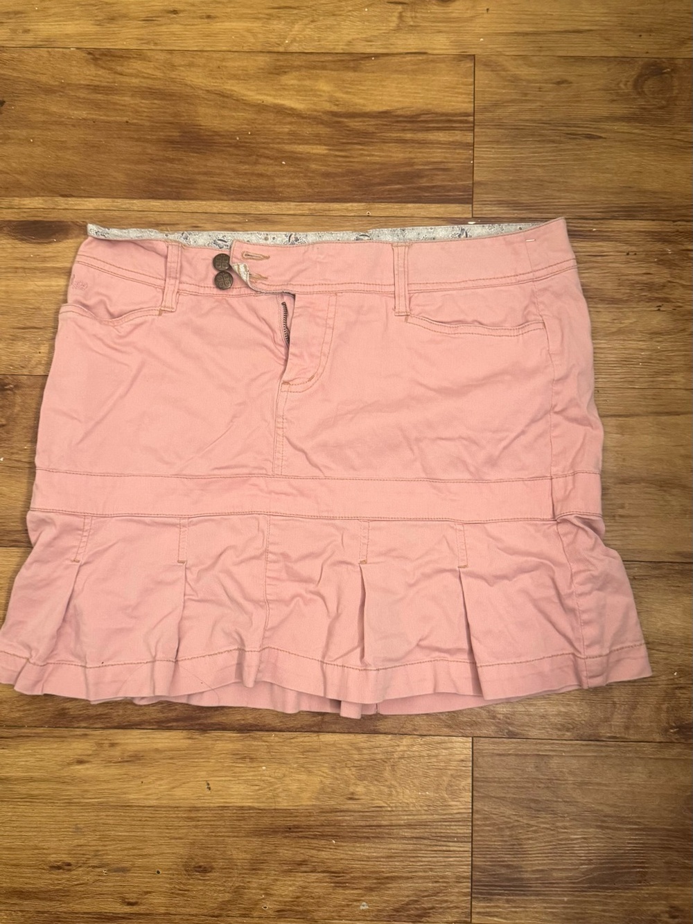 Women's Pink Pleated Mini Skirt
